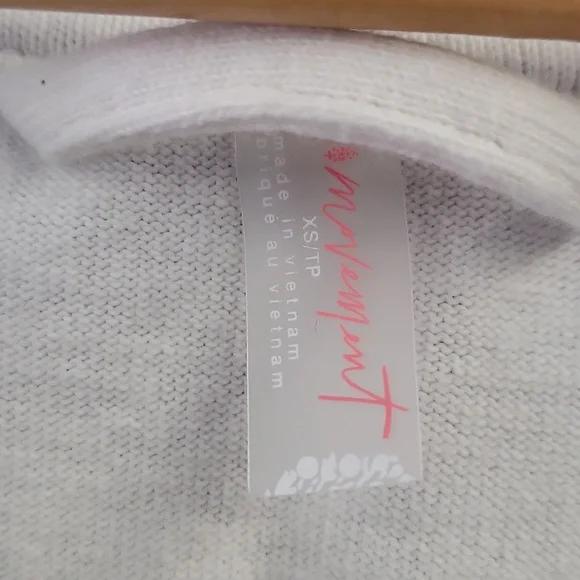 WILL BE GONE SOON) NNWOT) "Baseline Solid tee black/white - Picture 7 of 16